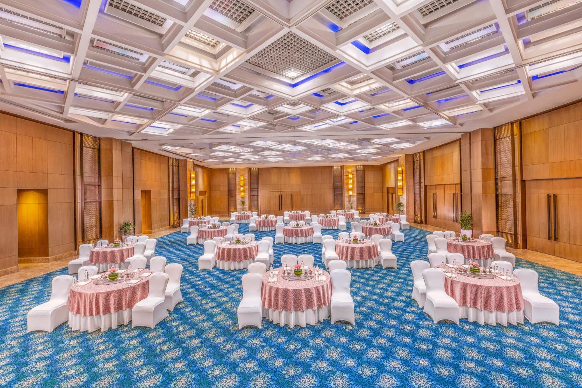 The Leela Ambience Convention Hotel Delhi New Delhi Exterior photo The Grand Ballroom