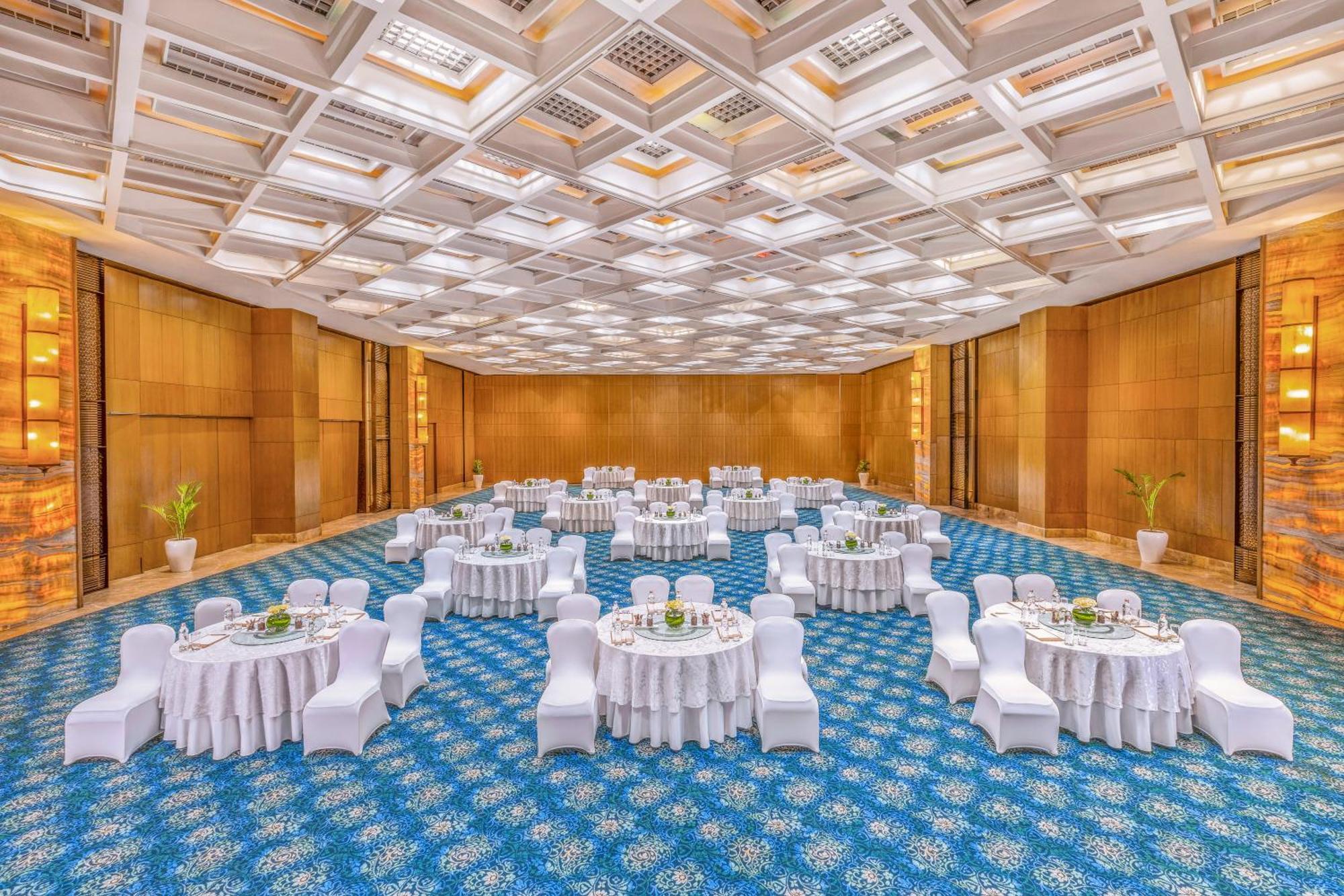 The Leela Ambience Convention Hotel Delhi New Delhi Exterior photo The Grand Ballroom
