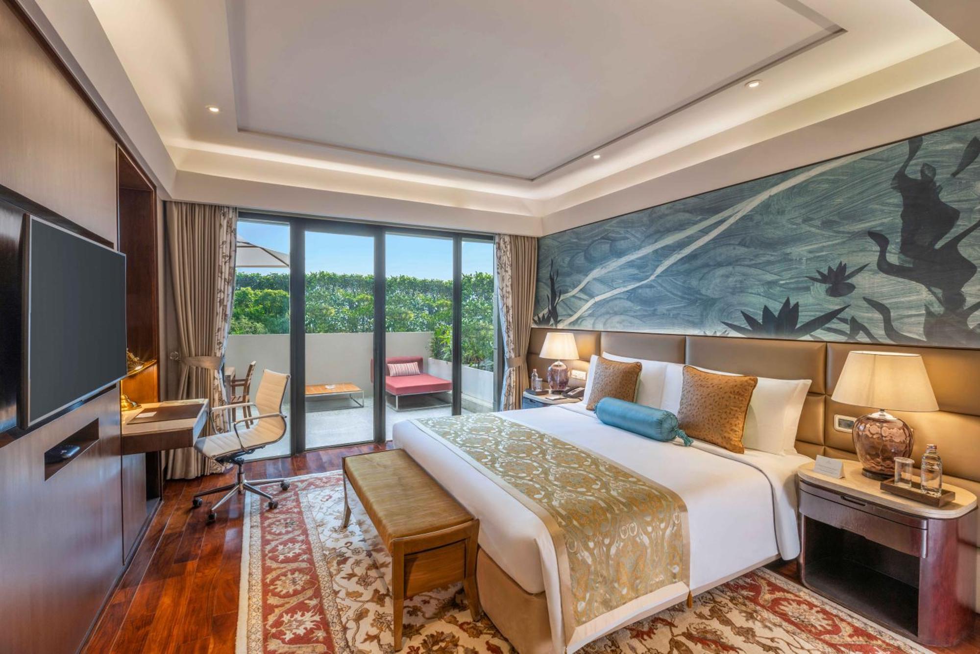 The Leela Ambience Convention Hotel Delhi New Delhi Exterior photo A bedroom at the hotel